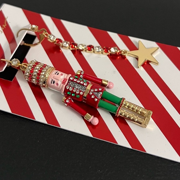 Betsey Johnson Earrings Red and Green Drop Nutcracker New - Picture 15 of 16